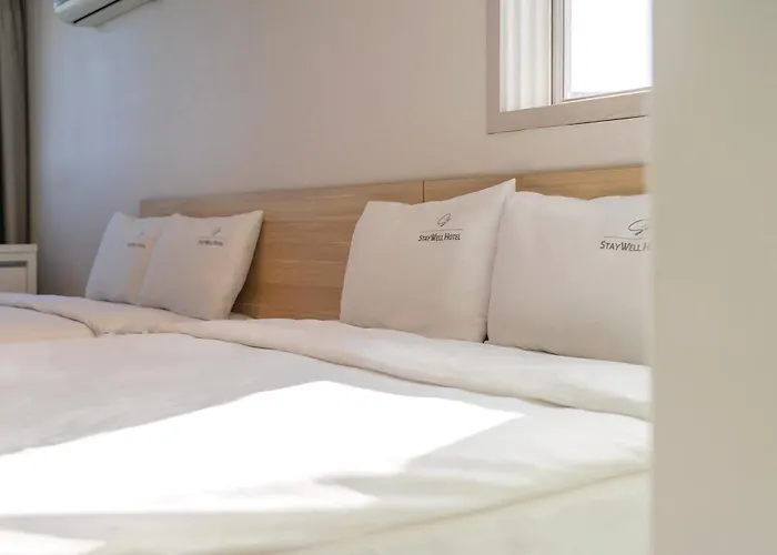 Staywell Hotel 2*
