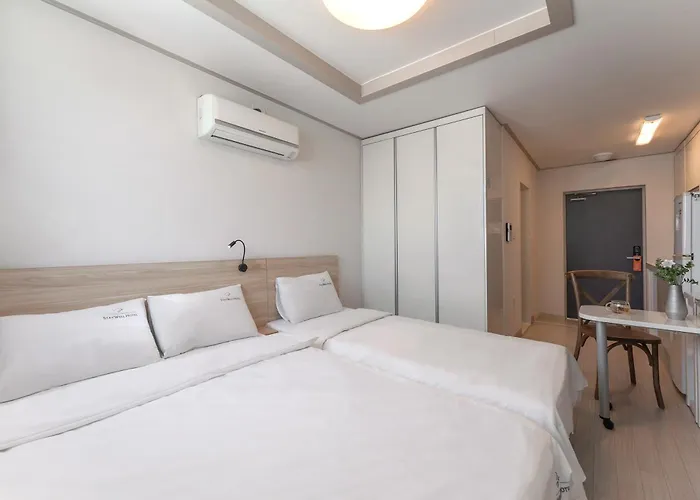 Hotel Staywell 2*
