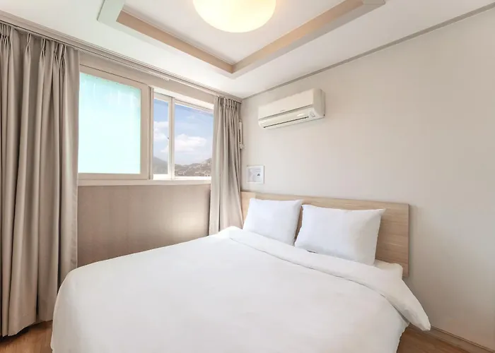 Staywell Hotel 2*