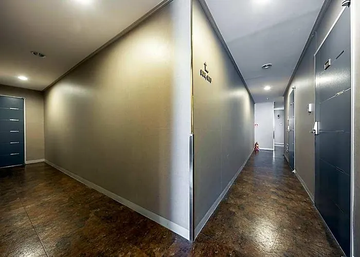 Hotel Staywell 2*